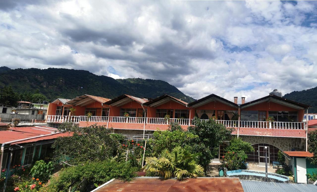 Hotel Playa Linda Panajachel Exterior photo