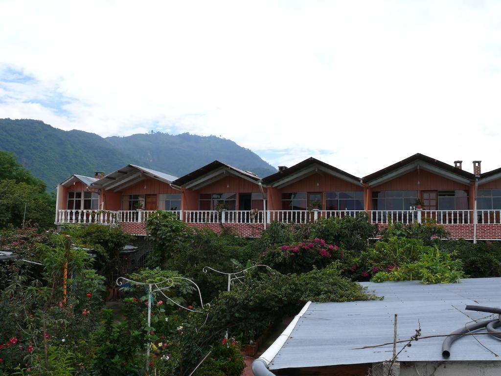 Hotel Playa Linda Panajachel Exterior photo
