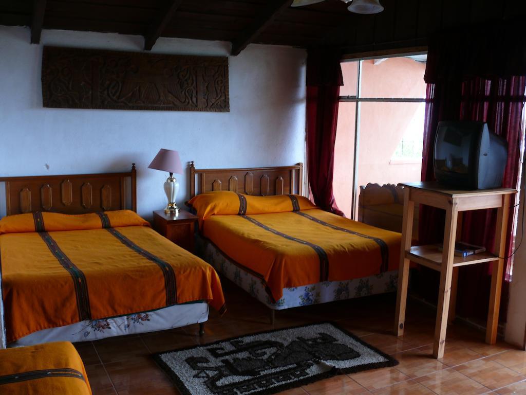 Hotel Playa Linda Panajachel Room photo