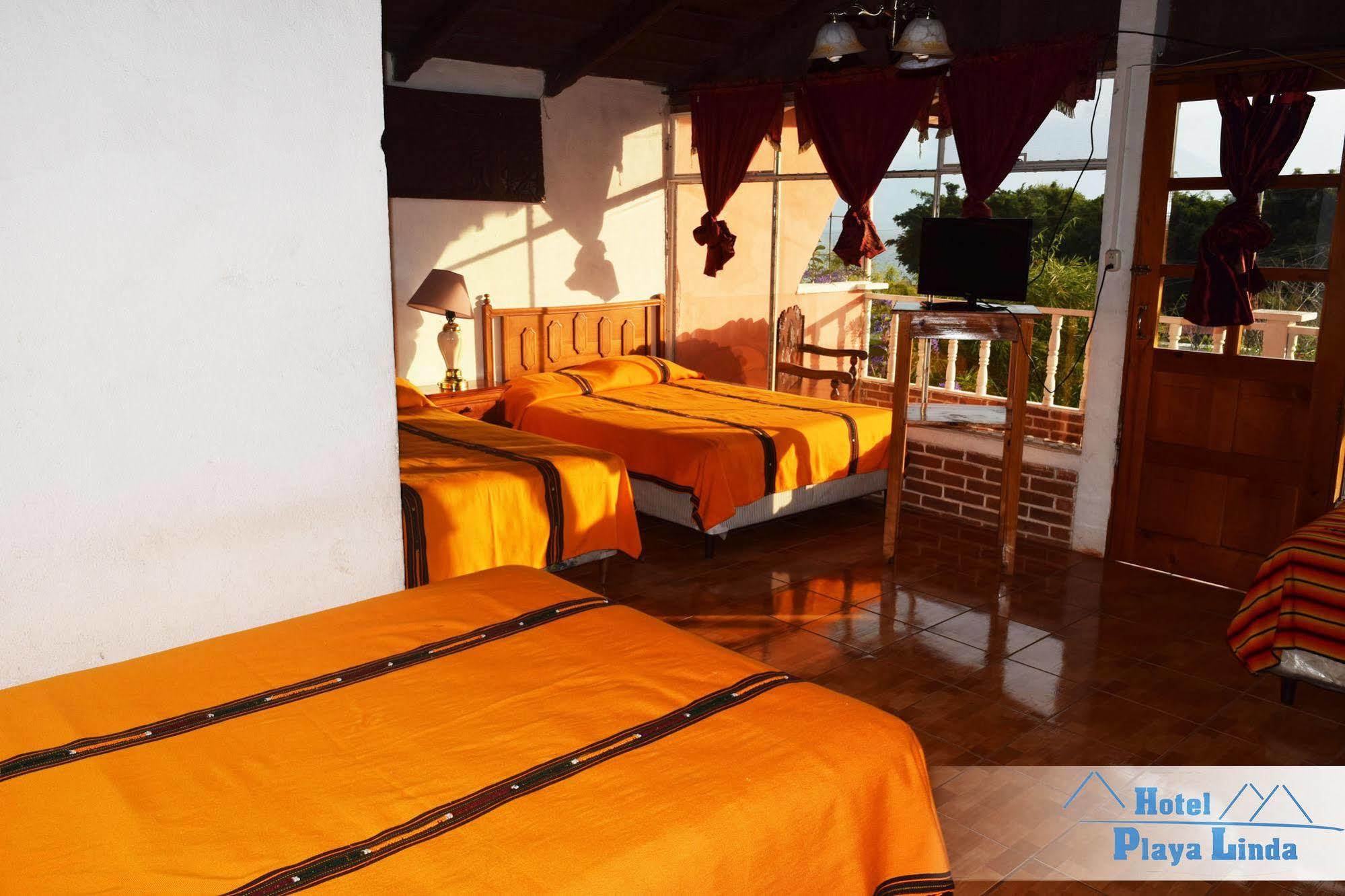 Hotel Playa Linda Panajachel Exterior photo